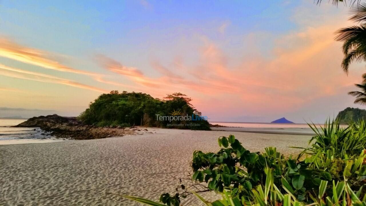 Casa para aluguel de temporada em São Sebastião (Camburi)