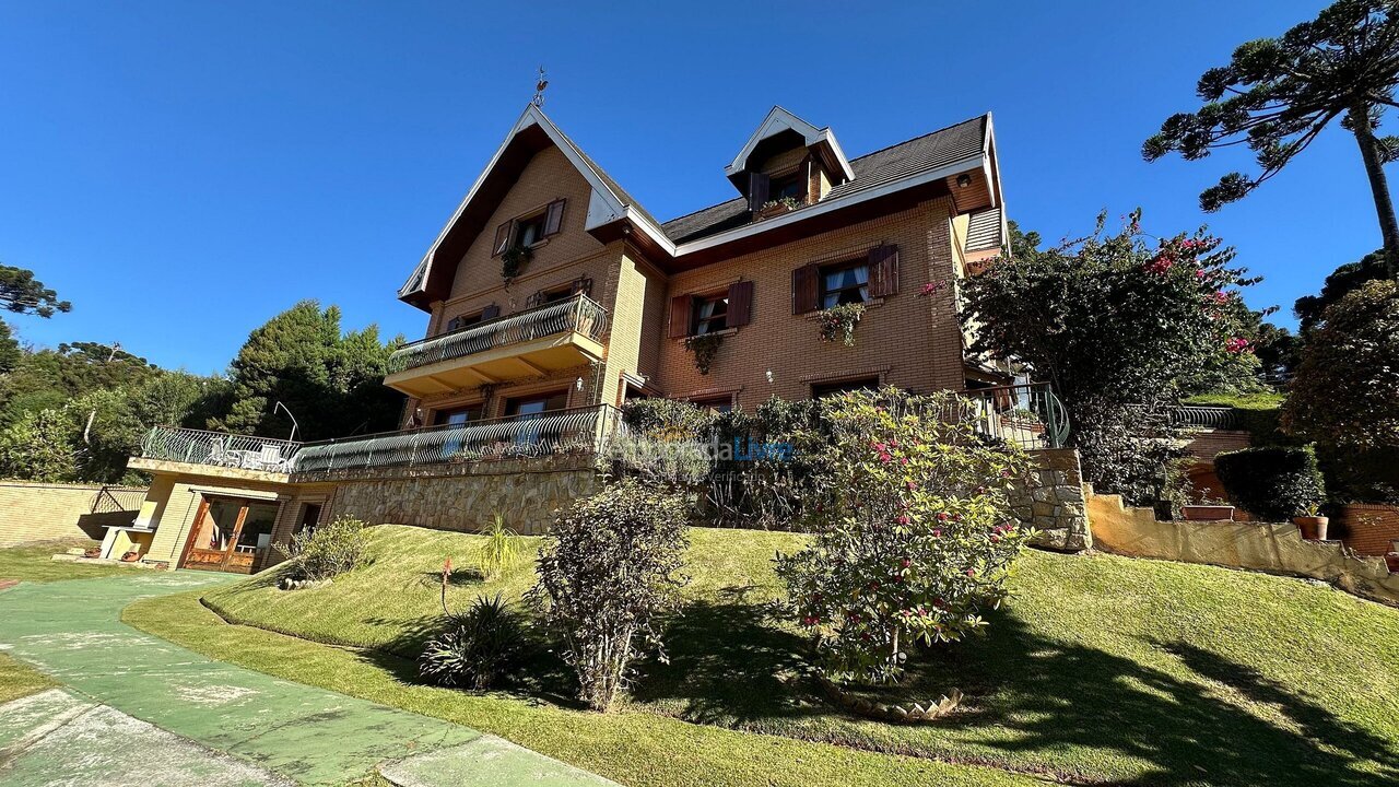 Casa para alquiler de vacaciones em Campos do Jordão (Véu da Noiva)