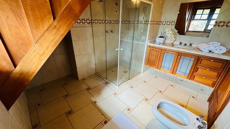 Fort House in Campos do Jordao