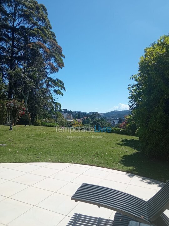 Casa para aluguel de temporada em Campos do Jordão (Capivari)