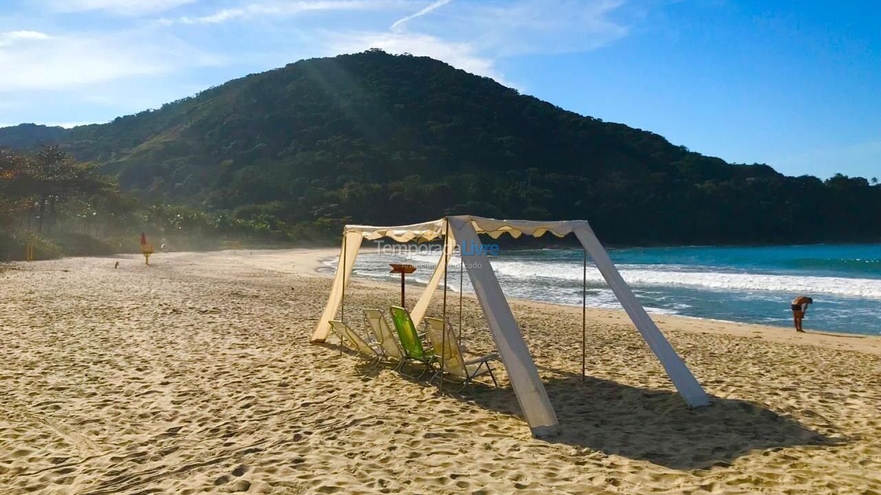 Casa para aluguel de temporada em São Sebastião (Camburi)