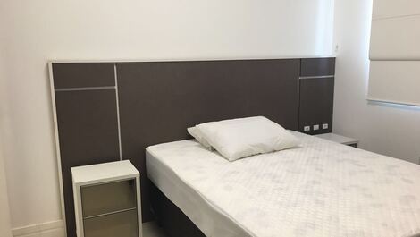 Suite 01 com cama box e ar