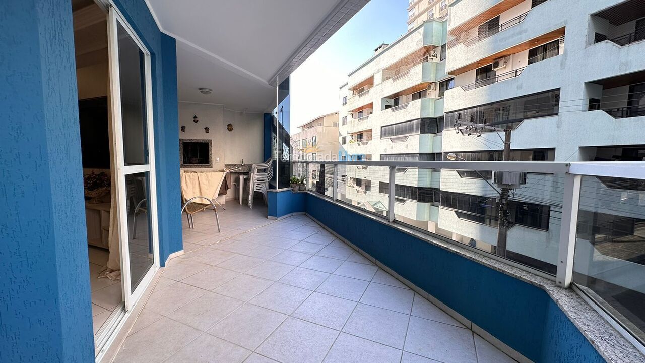 Apartamento para aluguel de temporada em Itapema (Meia Praia)