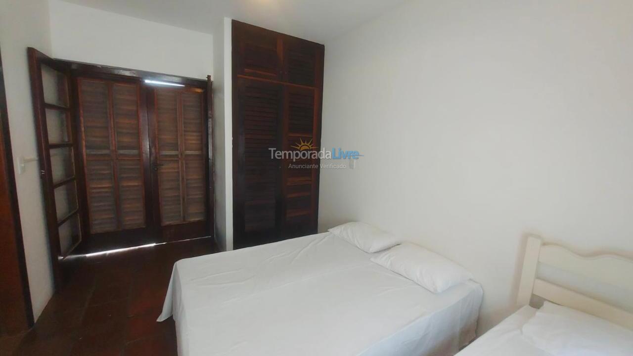 Casa para aluguel de temporada em Ubatuba (Itaguá)