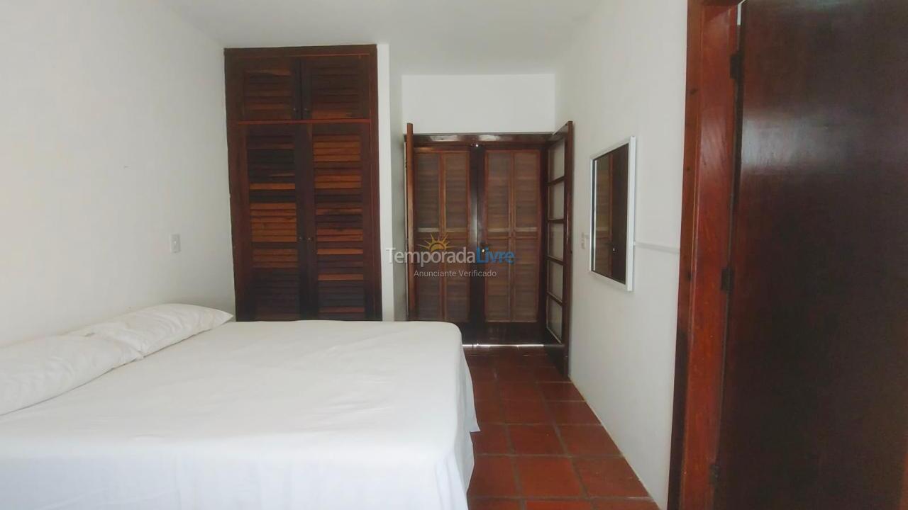 Casa para aluguel de temporada em Ubatuba (Itaguá)
