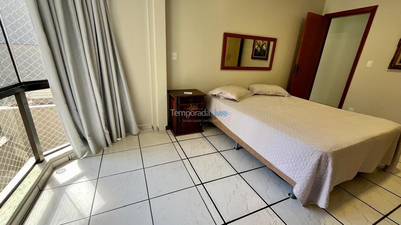 Apartamento para aluguel de temporada em Itapema (Centro)