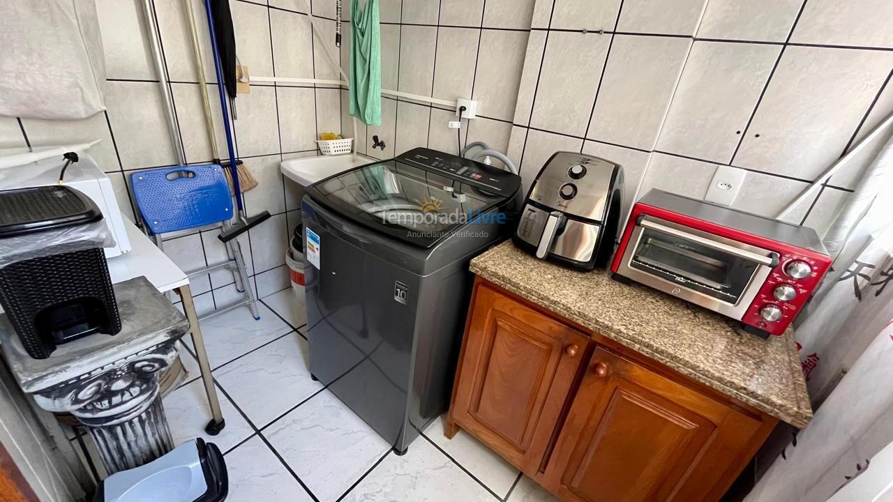 Apartamento para aluguel de temporada em Itapema (Centro)