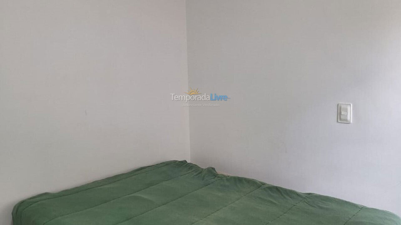 Apartamento para aluguel de temporada em Itapema (Centro)