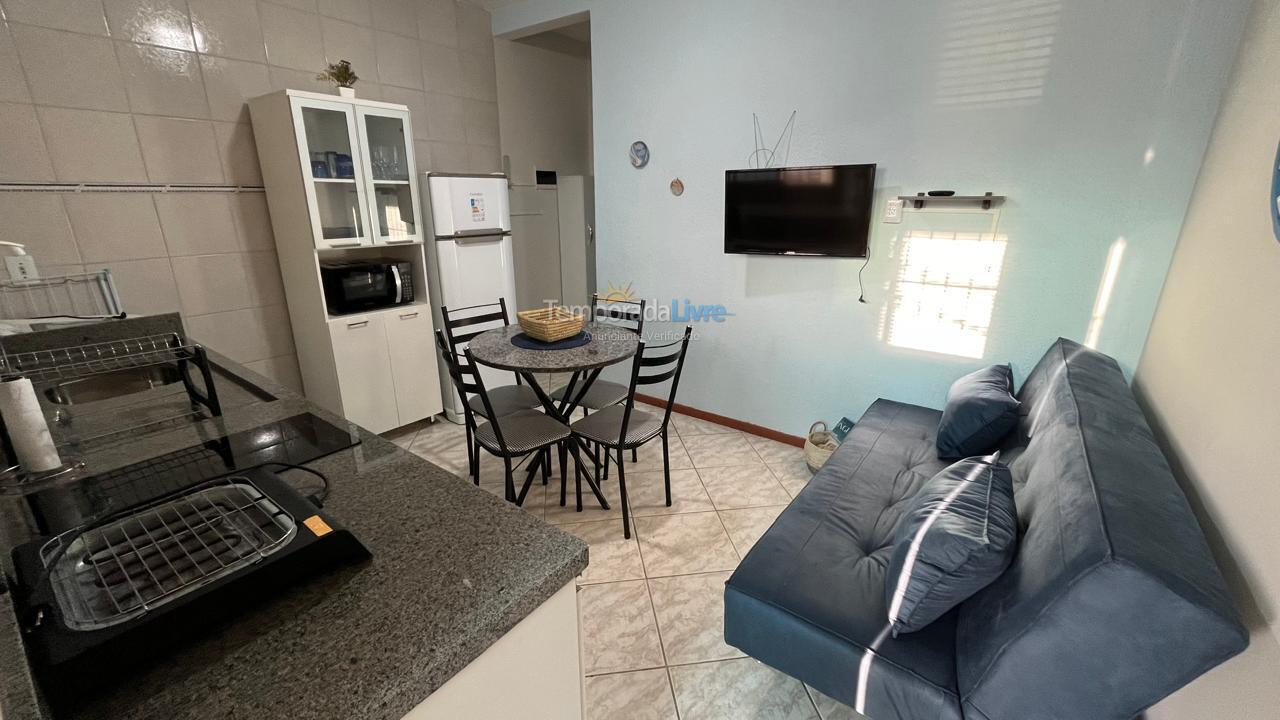 Apartamento para aluguel de temporada em Florianopolis (Praia dos Ingleses)