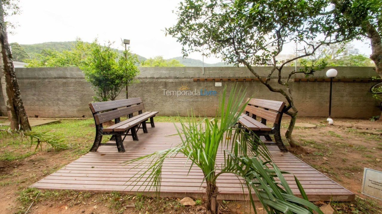 Casa para aluguel de temporada em Florianópolis (Vargem do Bom Jesus)