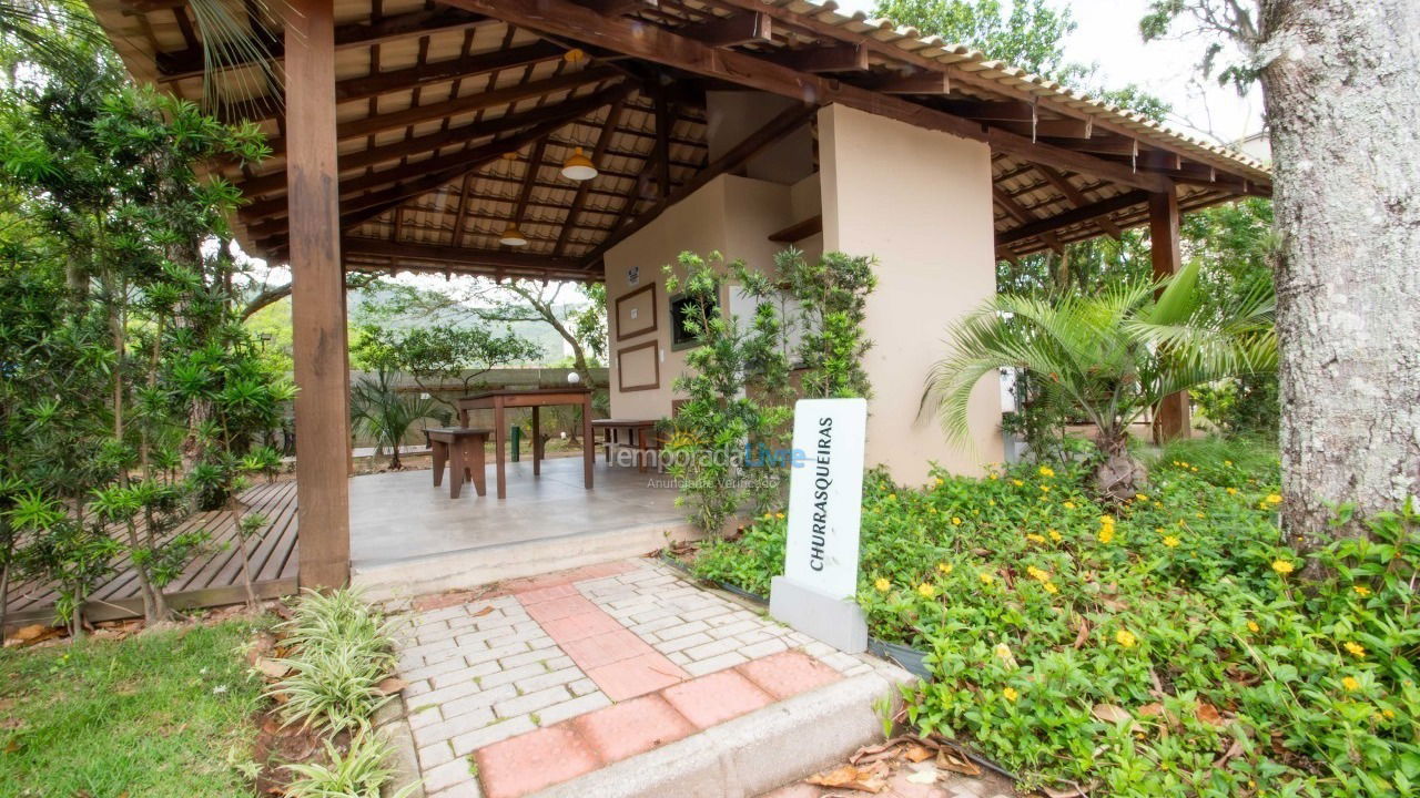 Casa para aluguel de temporada em Florianópolis (Vargem do Bom Jesus)