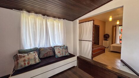 218 - Beautiful house with ample space in Mariscal