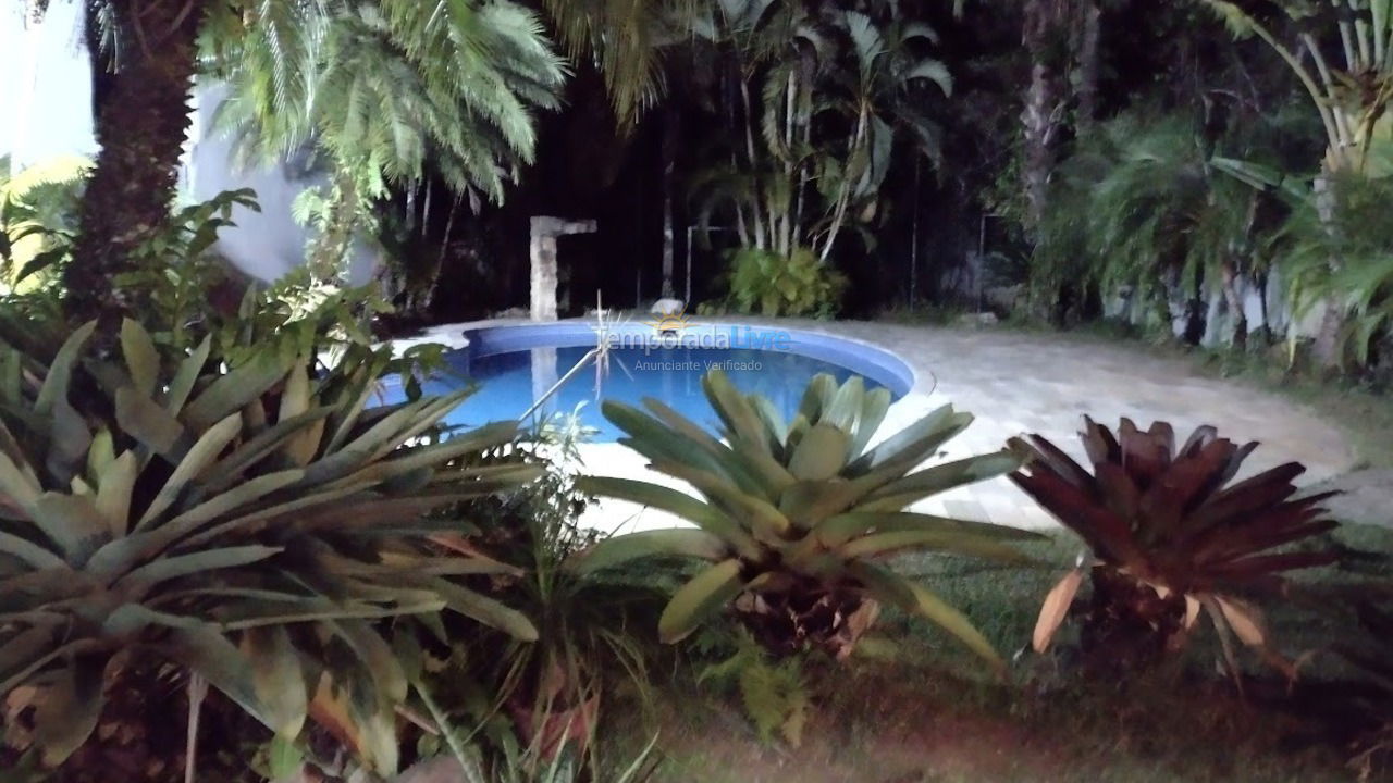 House for vacation rental in Bertioga (Condominio Morada da Praia)