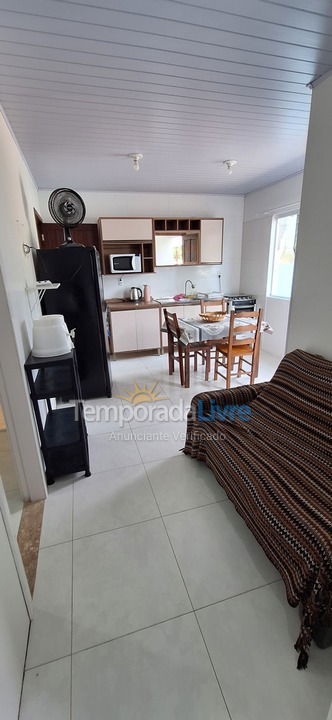 Apartamento para alquiler de vacaciones em Bombinhas (Praia de Zimbros)