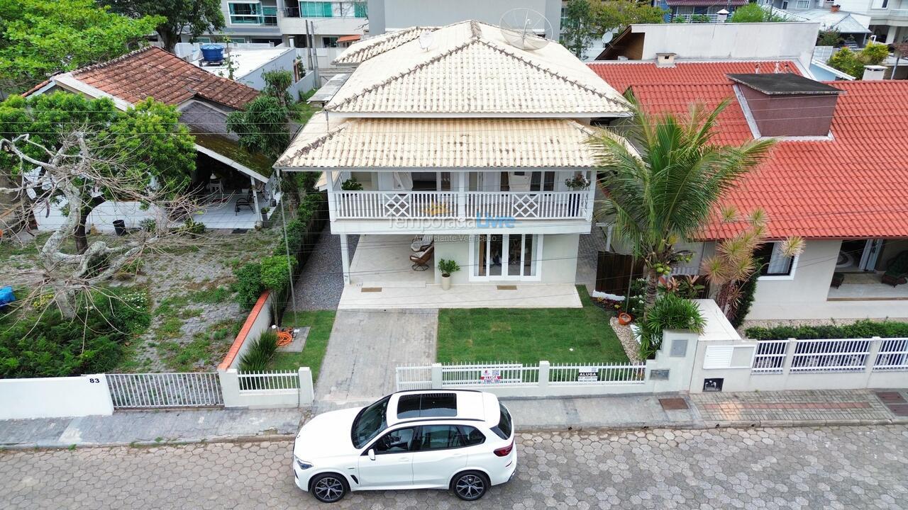 Casa para alquiler de vacaciones em Bombinhas (Canto Grande)