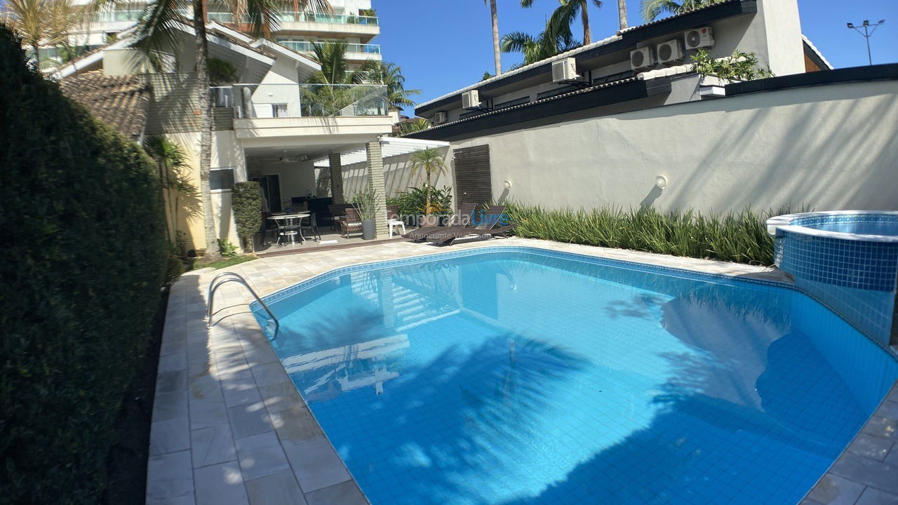 Casa para aluguel de temporada em Bertioga (Riviera de São Lourenço)