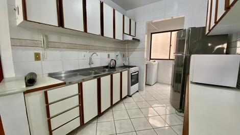 APARTAMENTO CAPACIDADE PARA 8 PESSOAS EM MEIA PRAIA