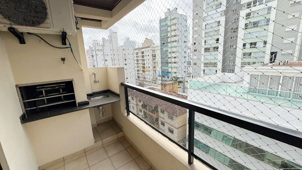 Apartment for vacation rental in Balneário Camboriú (Centro)