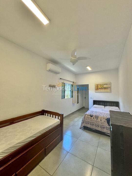 House for vacation rental in São Sebastião (Camburi)