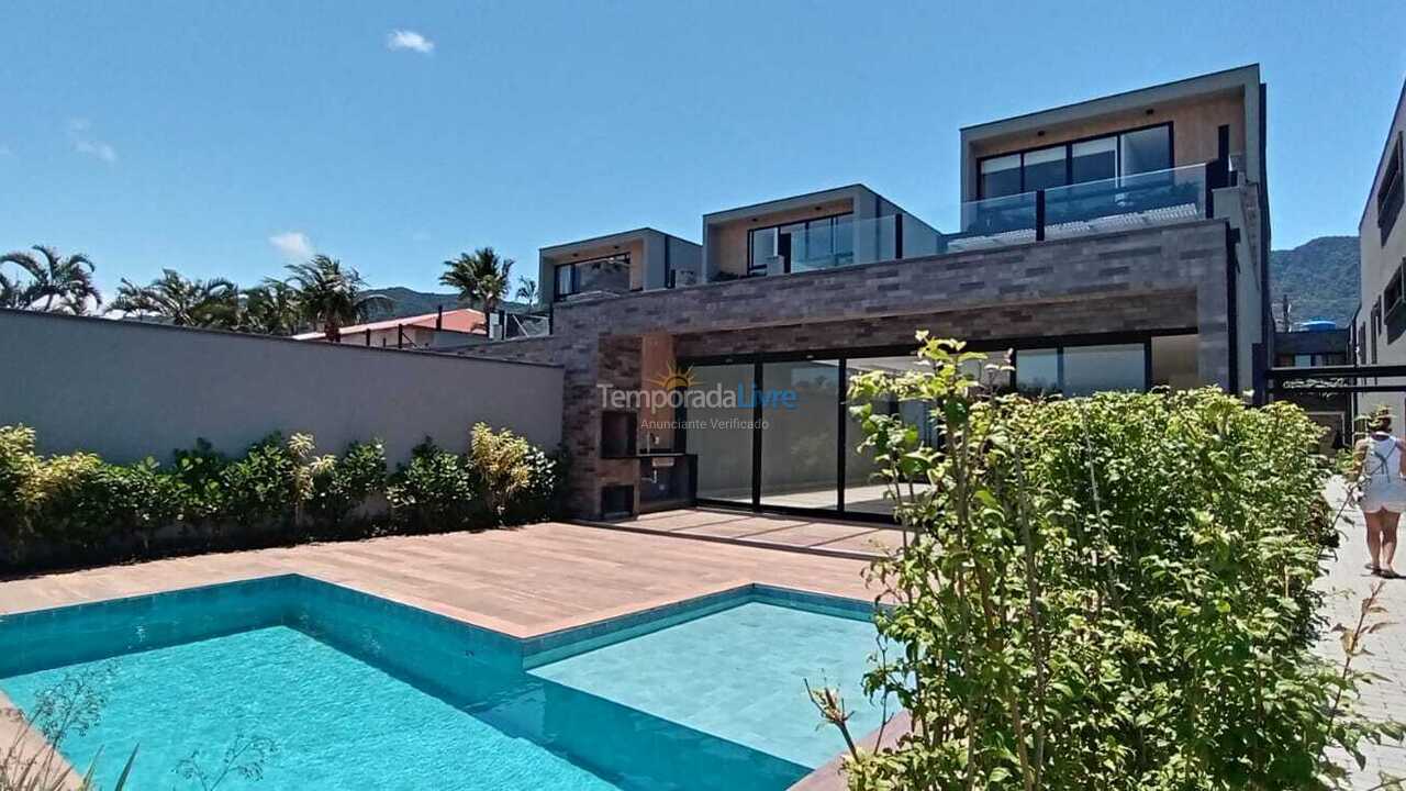 House for vacation rental in São Sebastião (Maresias)