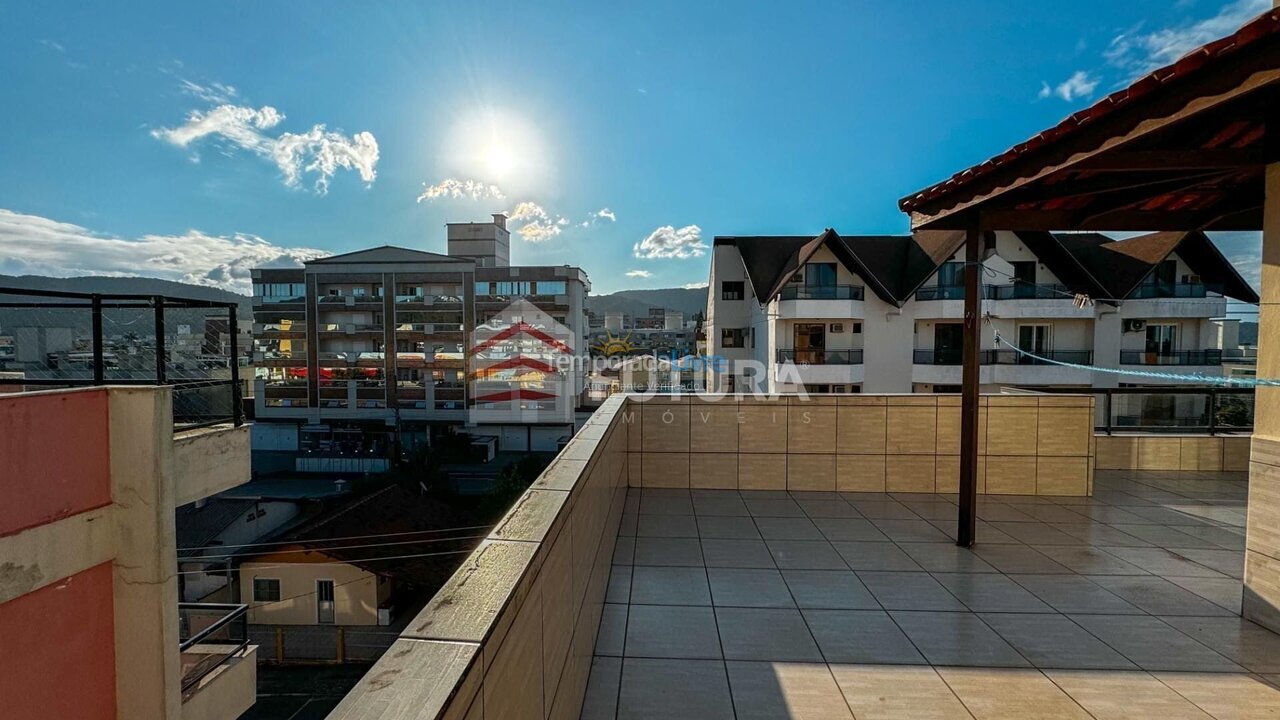 Apartamento para aluguel de temporada em Bombinhas (Praia de Bombas)