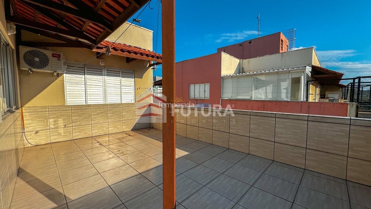 Apartamento para aluguel de temporada em Bombinhas (Praia de Bombas)