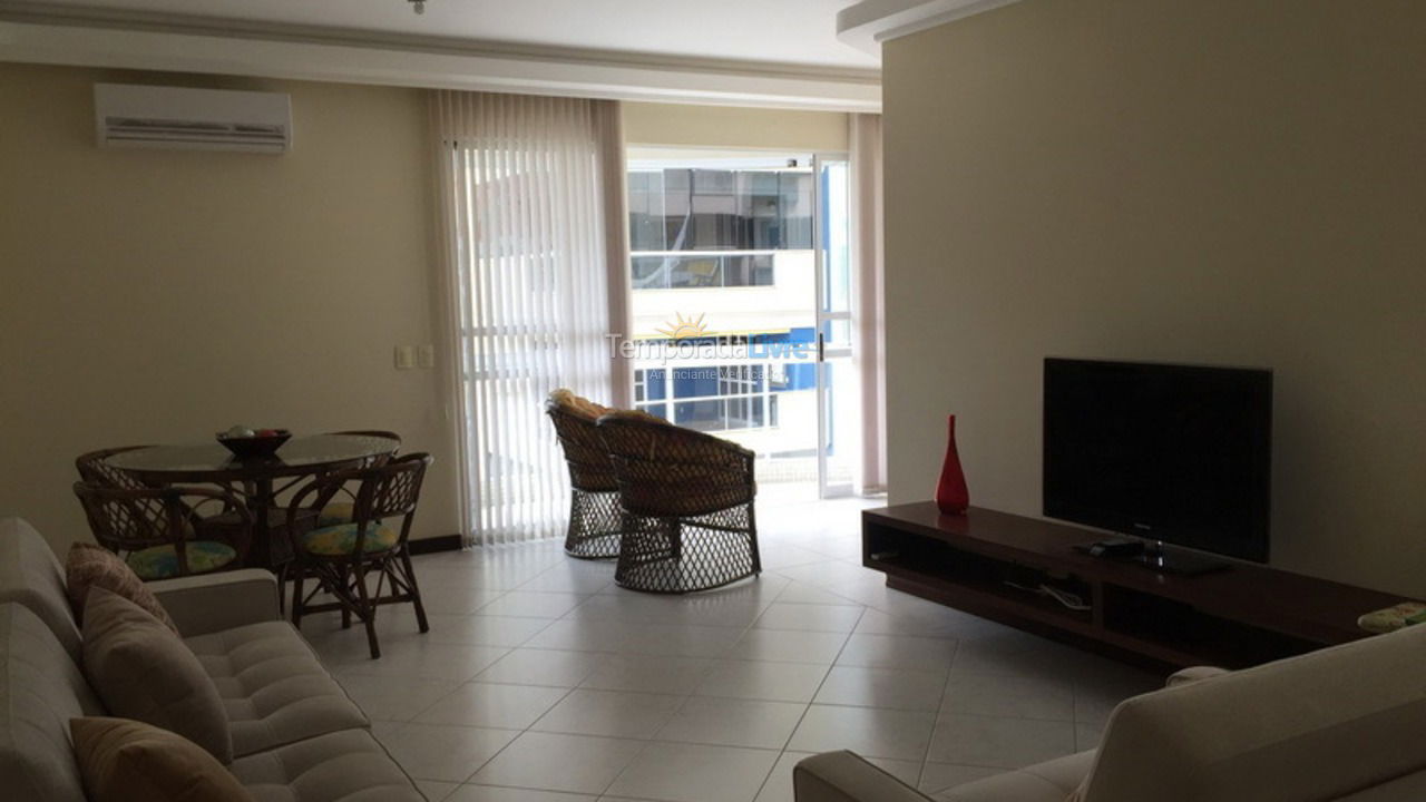 Apartment for vacation rental in Itapema (Meia Praia)