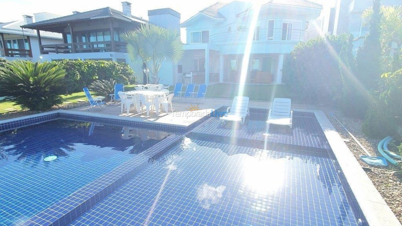 House for vacation rental in Balneário Camboriú (Praia do Estaleirinho)