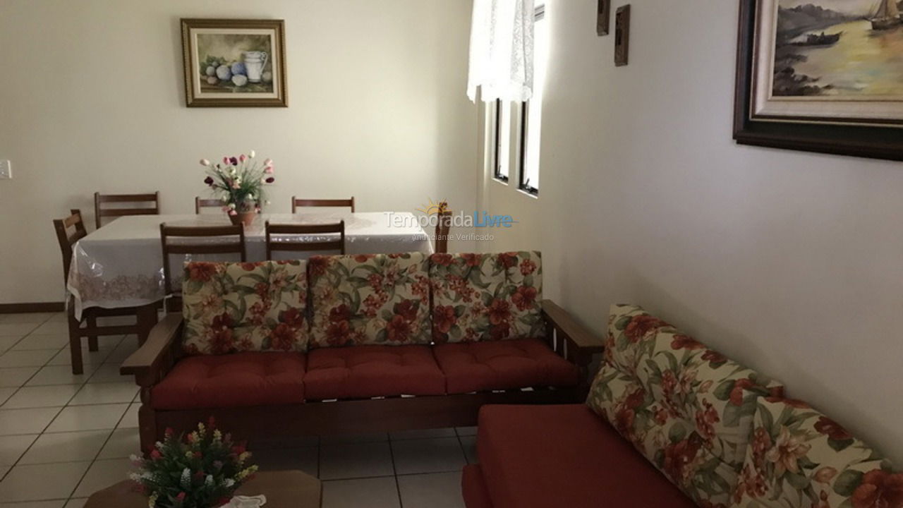 Apartamento para aluguel de temporada em Itapema (Meia Praia)