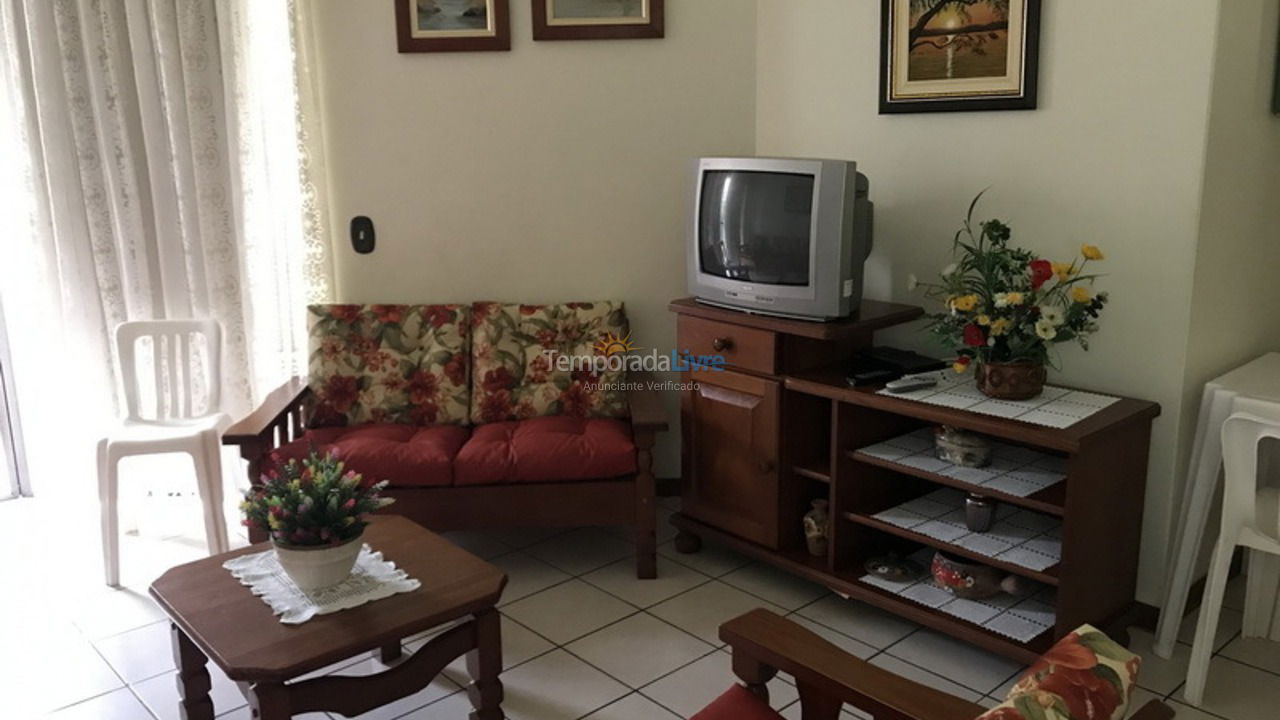 Apartamento para aluguel de temporada em Itapema (Meia Praia)