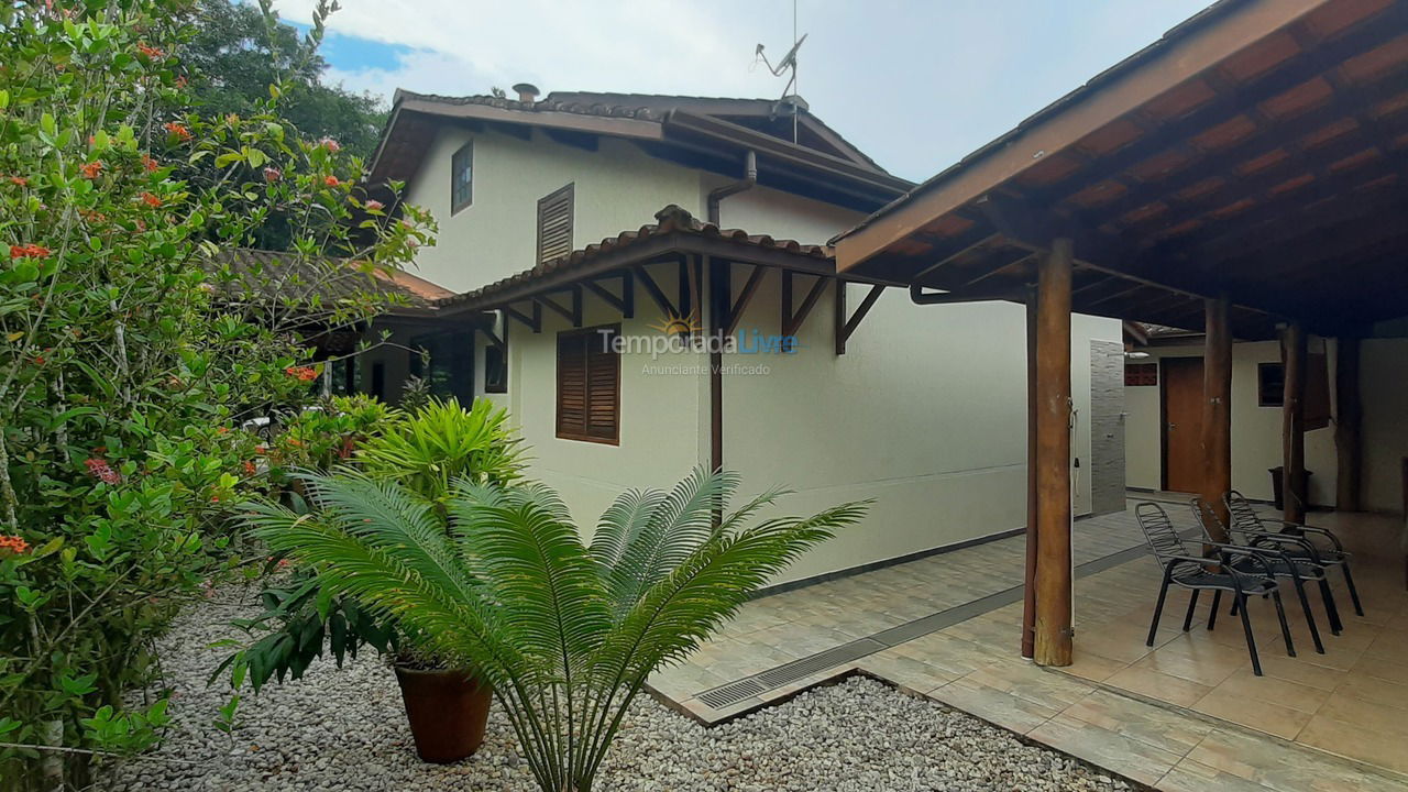 House for vacation rental in Ubatuba (Horto Florestal)