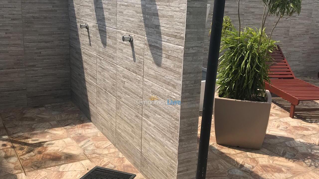Apartamento para aluguel de temporada em Penha (Centro)