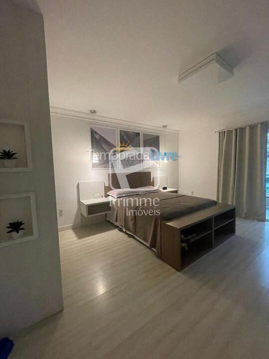 House for vacation rental in Balneário Camboriú (Nações)