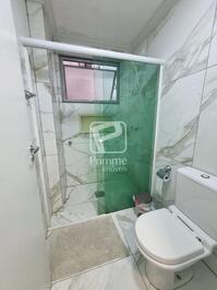APARTAMENTO 2 DORMITORIOS NO CENTRO DE BALNEARIO CAMBORIU