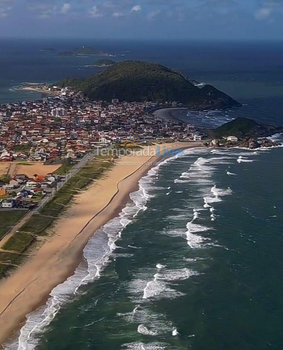 Casa para aluguel de temporada em São Francisco do Sul (Enseada)