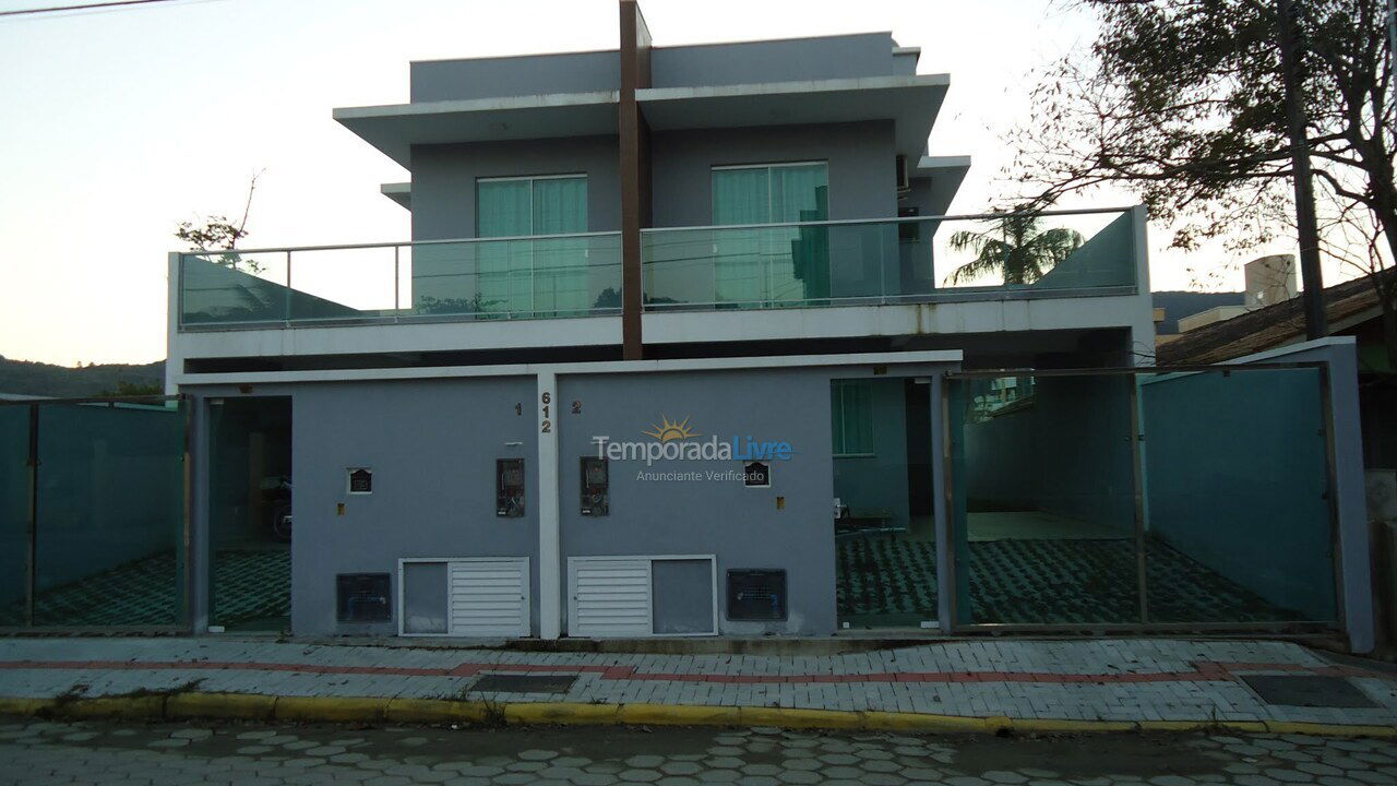 House for vacation rental in Bombinhas (Praia de Bombas)