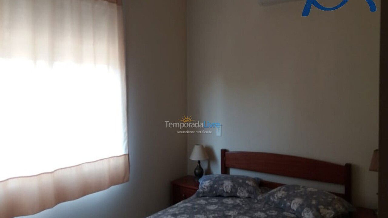 Apartamento para aluguel de temporada em Florianópolis (Cachoeira do Bom Jesus)