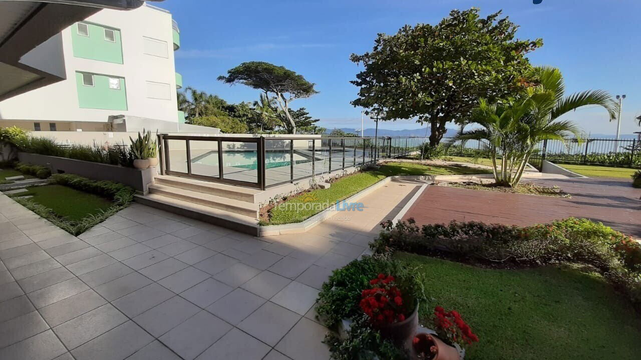 Apartamento para aluguel de temporada em Florianópolis (Cachoeira do Bom Jesus)