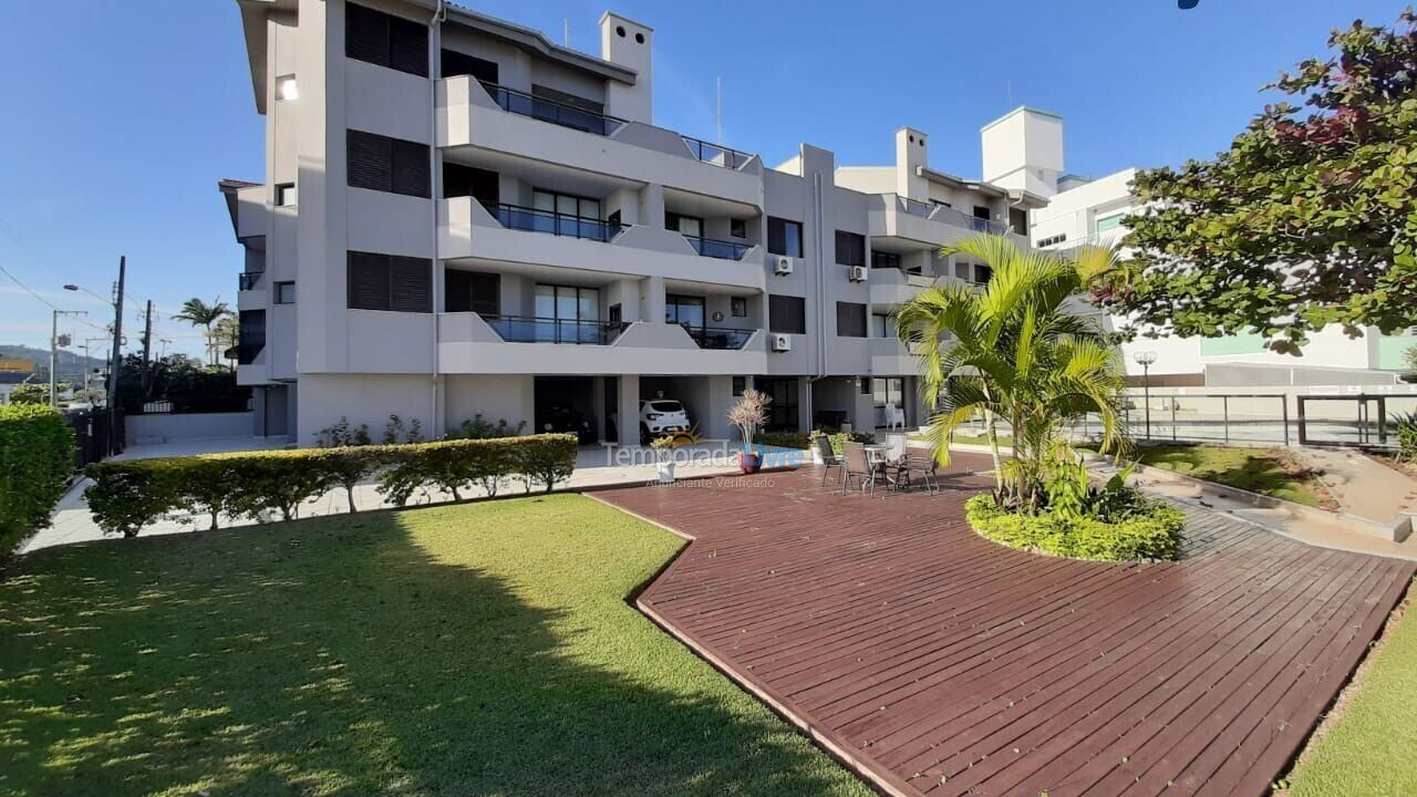 Apartamento para aluguel de temporada em Florianópolis (Cachoeira do Bom Jesus)