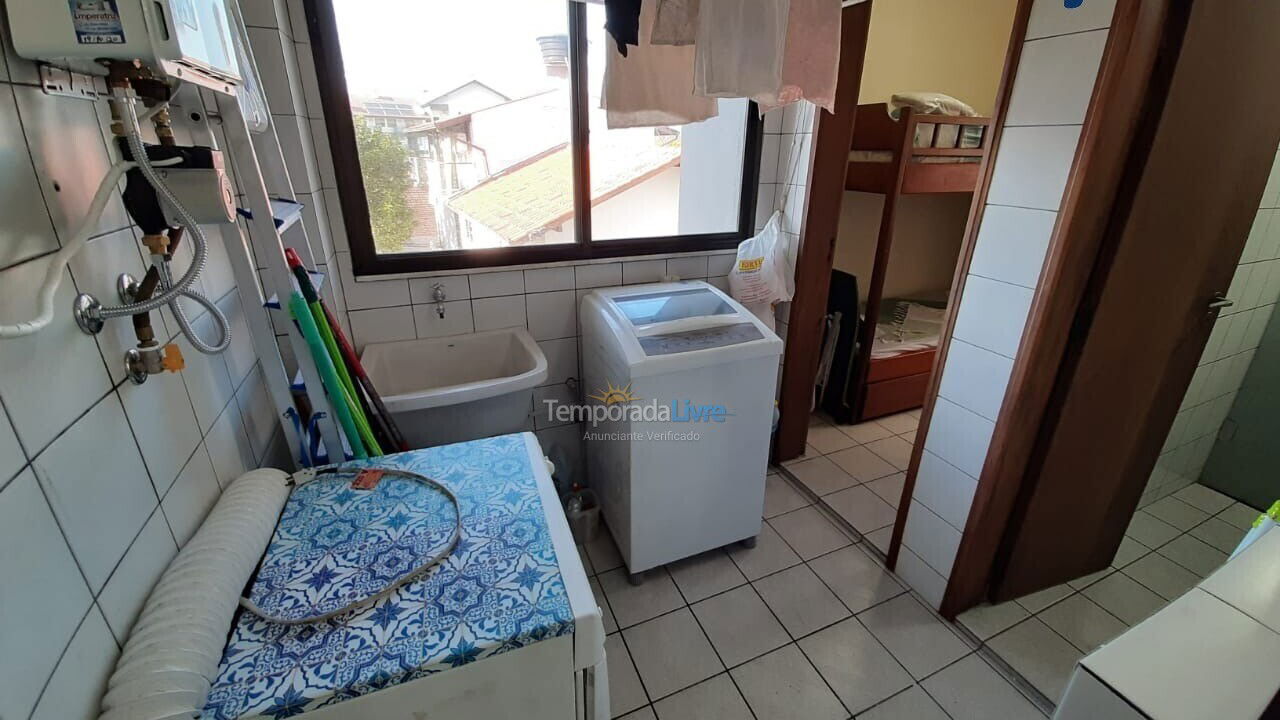 Apartamento para aluguel de temporada em Florianópolis (Cachoeira do Bom Jesus)