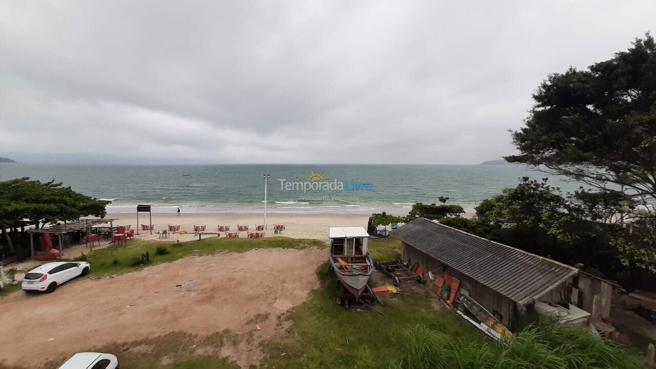 Apartamento para aluguel de temporada em Florianópolis (Cachoeira do Bom Jesus)