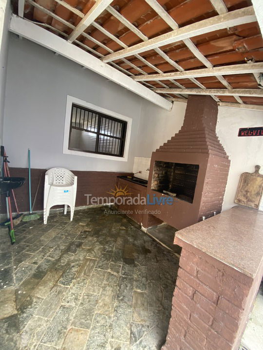 Casa para alquiler de vacaciones em Itanhaém (Vila Loty)