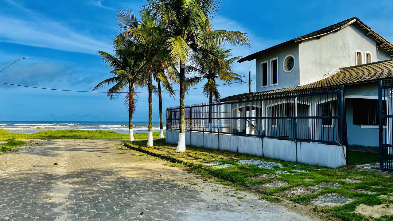 Casa para alquiler de vacaciones em Itanhaém (Vila Loty)