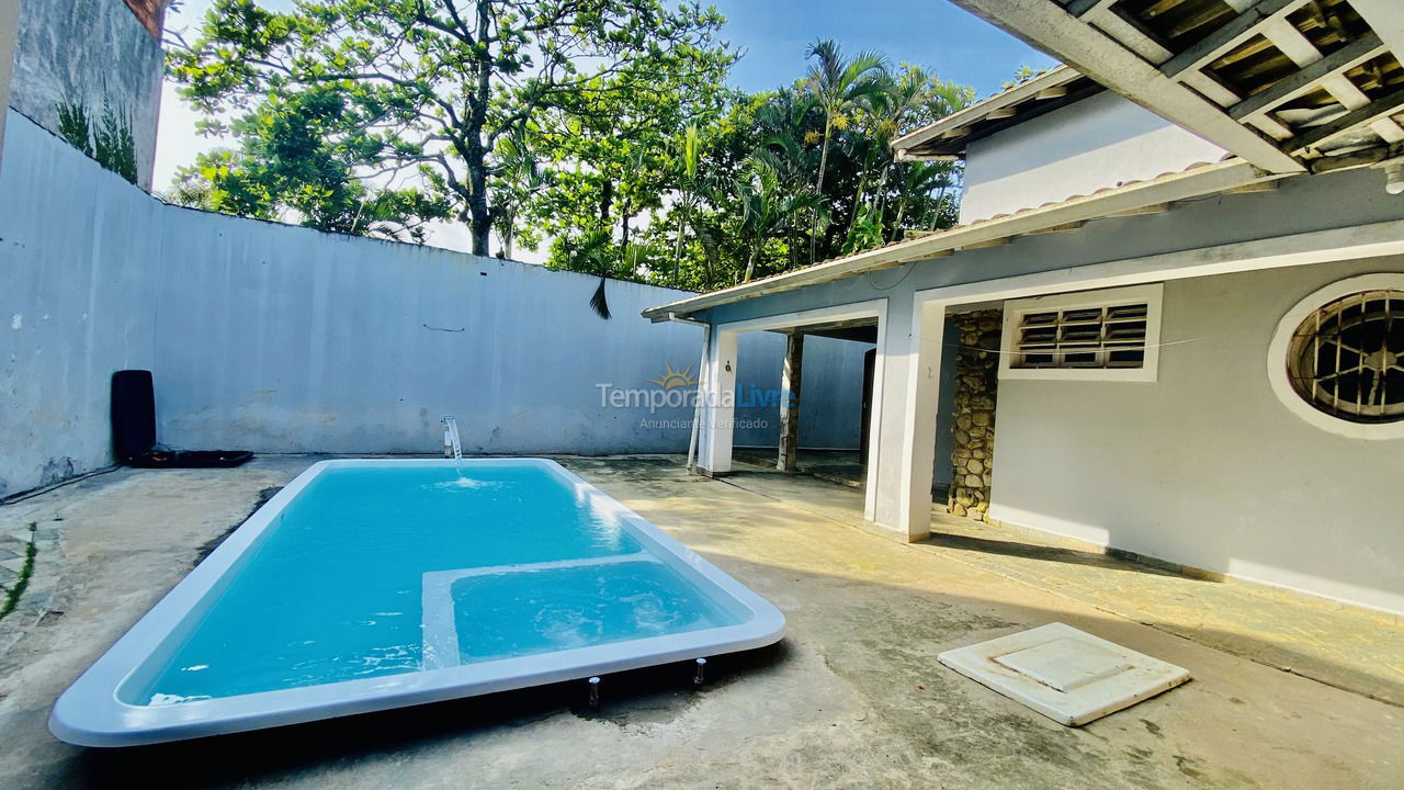 Casa para alquiler de vacaciones em Itanhaém (Vila Loty)