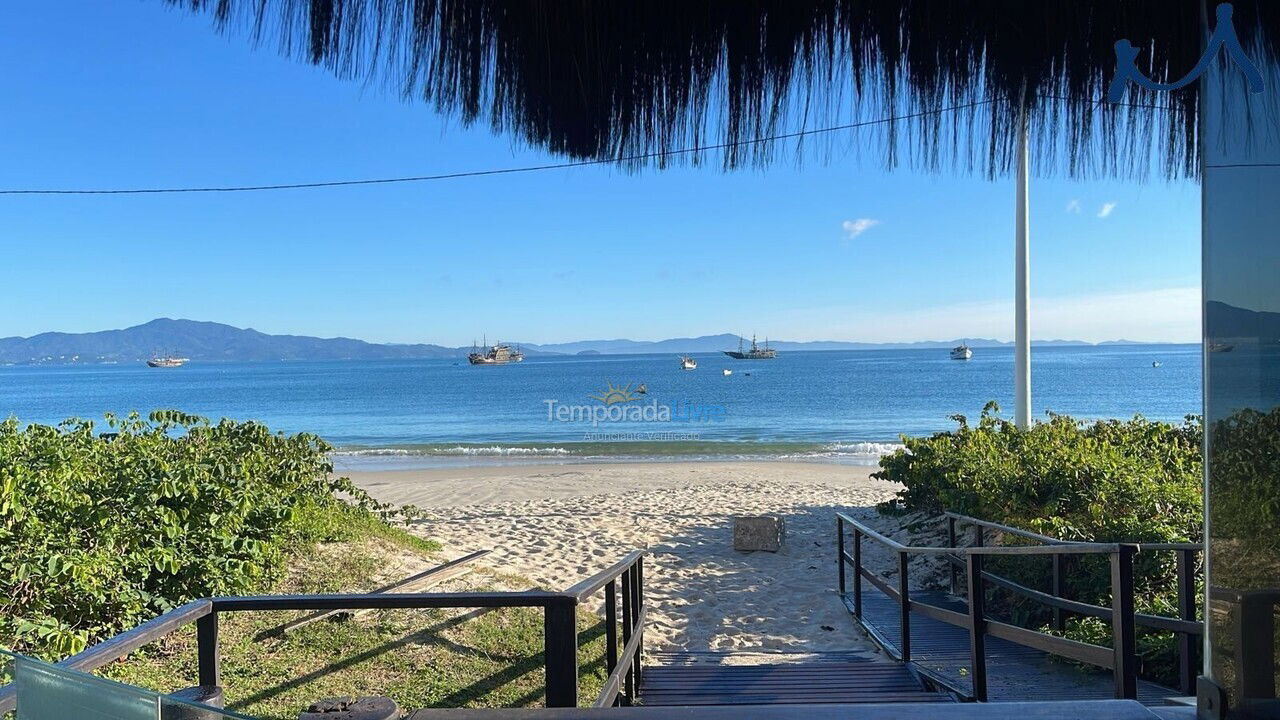 Apartamento para aluguel de temporada em Florianópolis (Cachoeira do Bom Jesus)