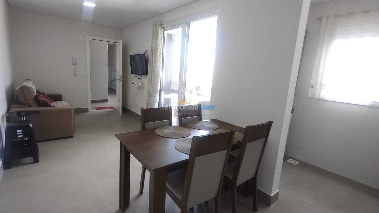 Apartamento para aluguel de temporada em Florianopolis (Praia dos Ingleses)