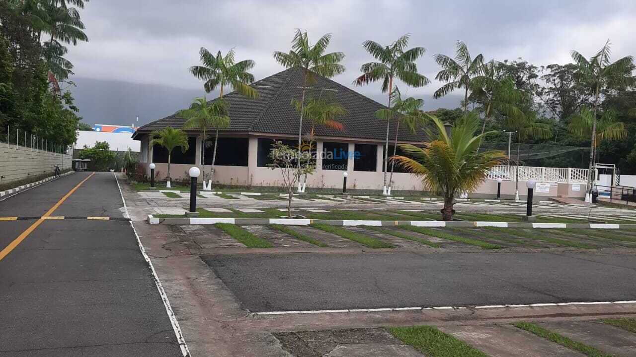 Casa para aluguel de temporada em Bertioga (Vila Clais)