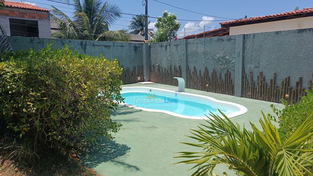 Casa para aluguel de temporada em Camaçari (Barra do Jacuípe)