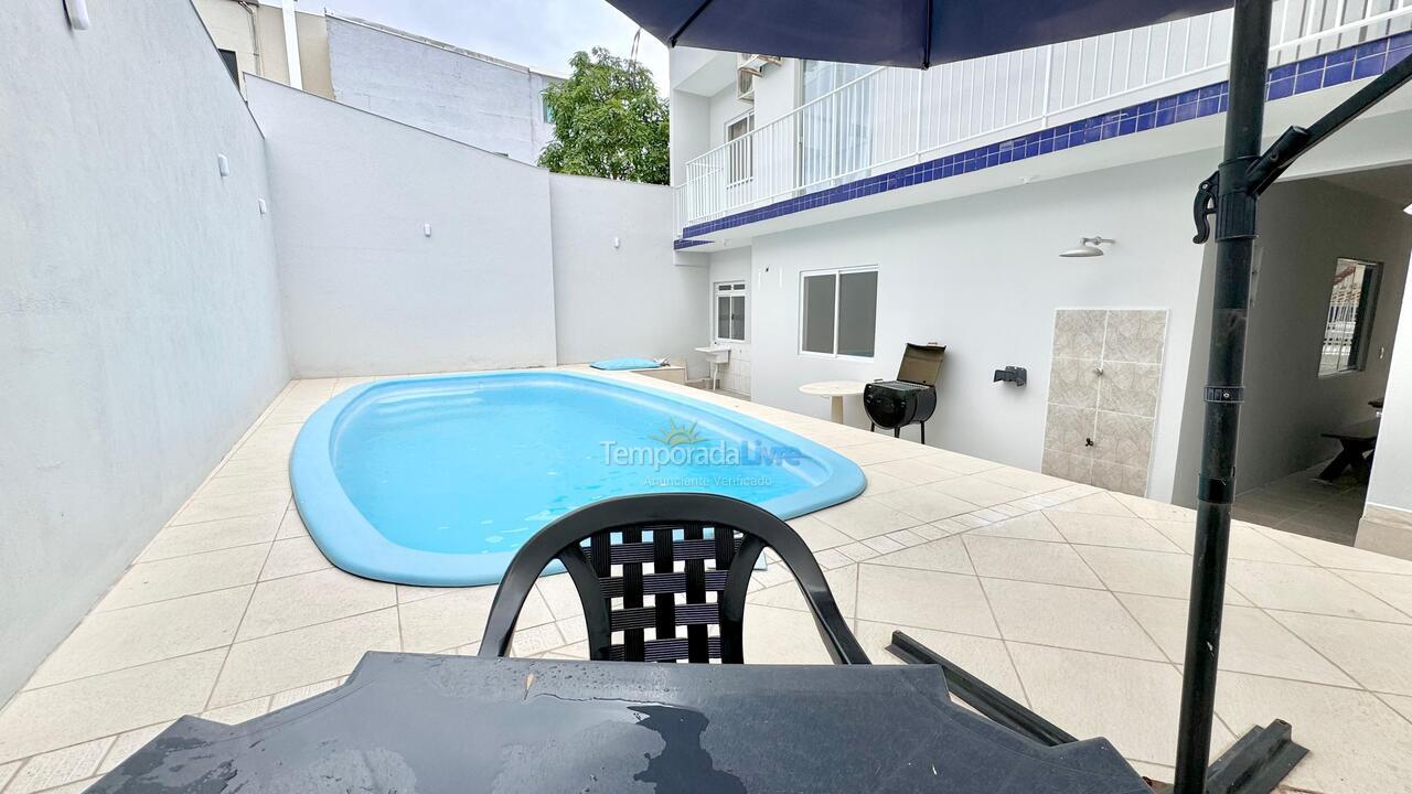 House for vacation rental in Balneário Camboriú (Nações)