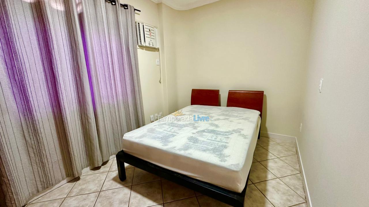 Apartment for vacation rental in Itapema (Centro)